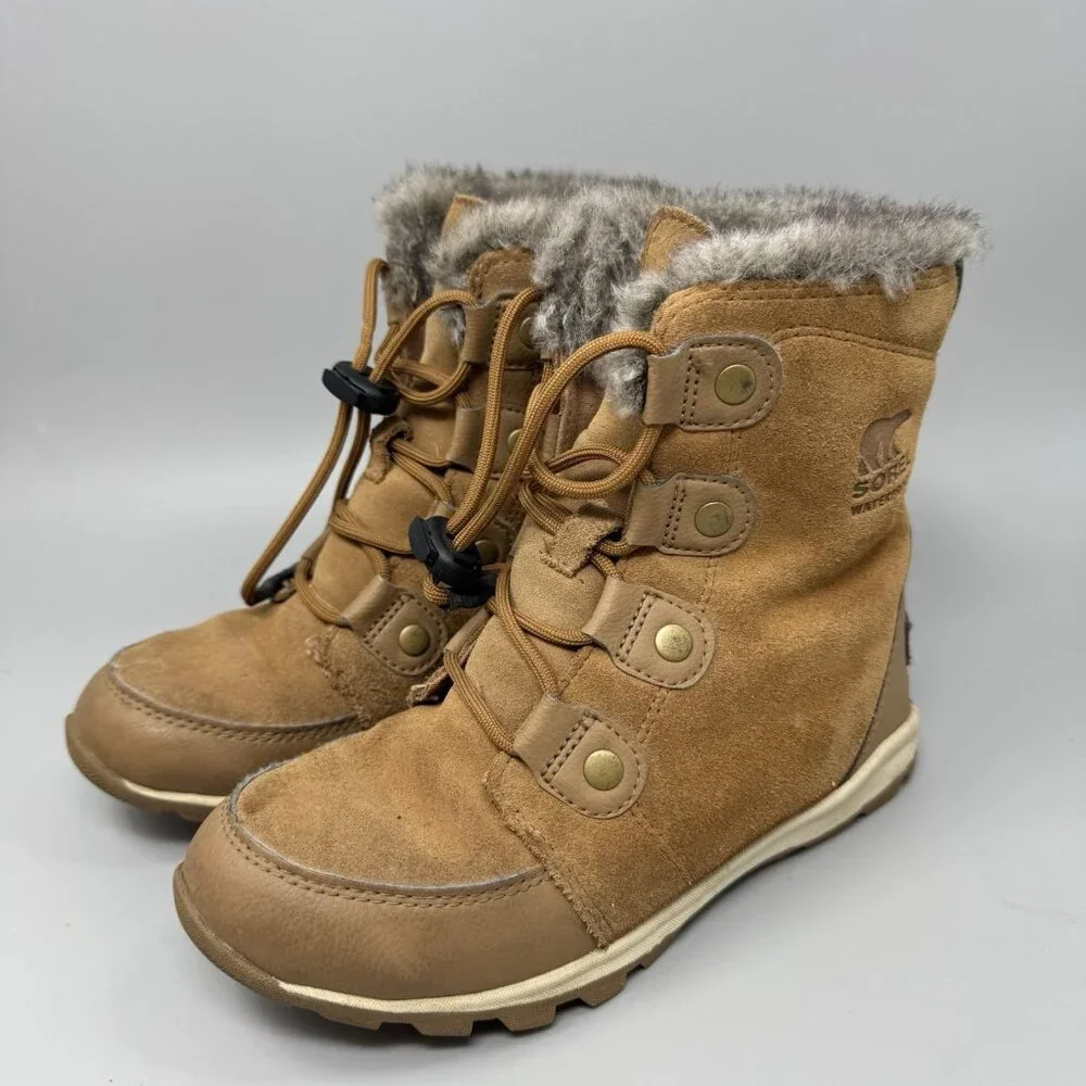 Sorel Kids' Whitney Short Waterproof Insulated Winter Boot Lace Youth Size 3